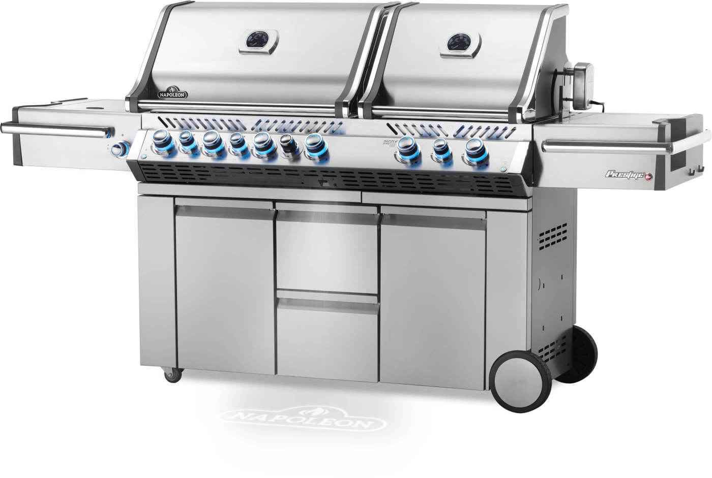 Napoleon Prestige PRO™ 825 with Power Side Burner