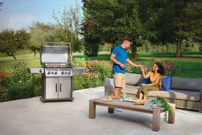 Napoleon Rogue® SE 525 with Infrared Burners